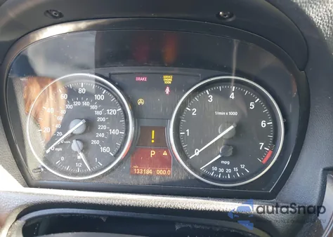 2011 BMW 328I xDrive из США, поврежденный, VIN WBAPK5C59BA657287